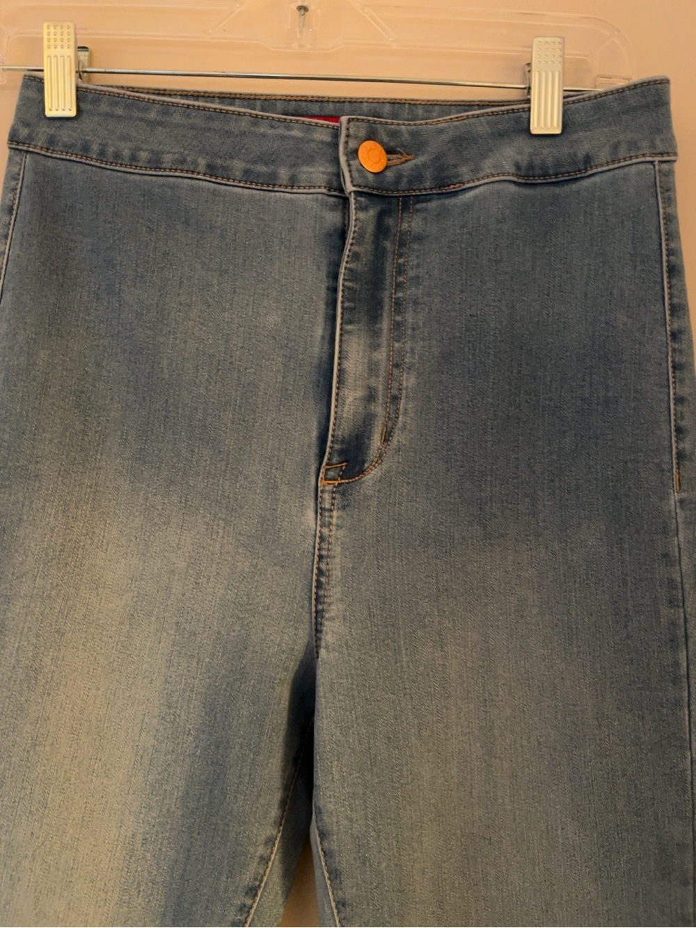 NWT GUESS Ultra High Rise Skinny Jeans 28 Light Wash Stretch Denim - Picture 6 of 10